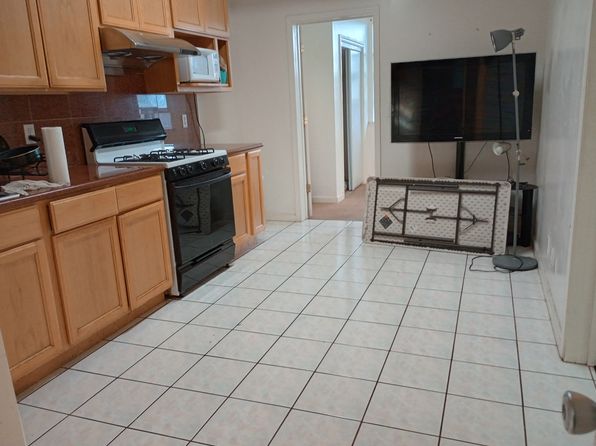 (undisclosed Address)