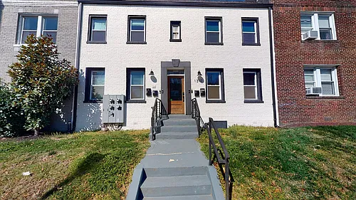 1310 Holbrook St NE #2 Photo 1