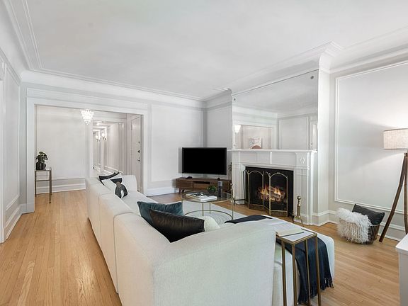 5th image of 6225 N Kenmore Ave APT 2N