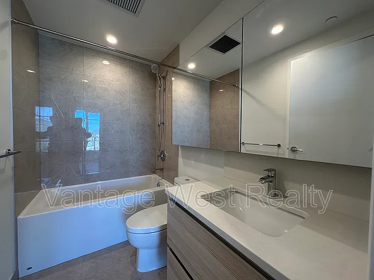 1626 Water St #1901 — Photo 10