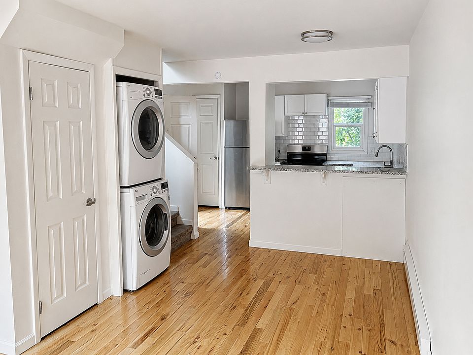 1st image of 1623 18th St APT B