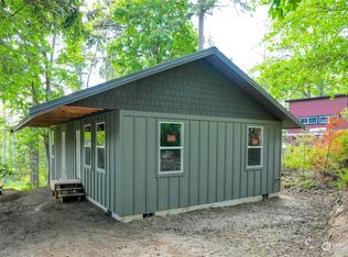 7747 Holiday Blvd, Anacortes, WA 98221