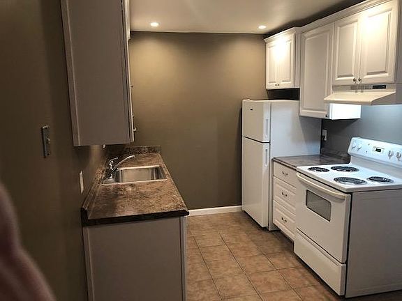 2nd image of 2715 Joseph Ave #1