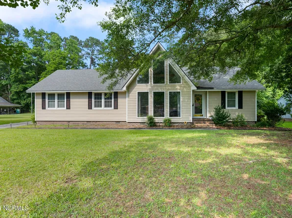 2203 Dogwood Lane, Kinston, NC 28504