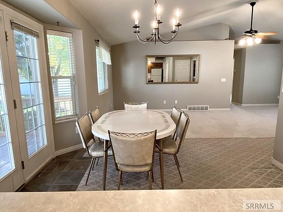 5th image of 3848 E Heartland Cir