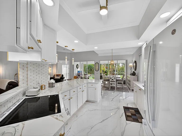 11357 SW Northland Dr — Photo 11