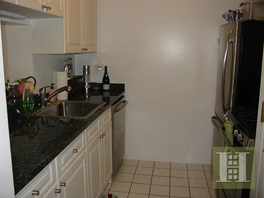 Rented by Halstead Real Estate | media 25