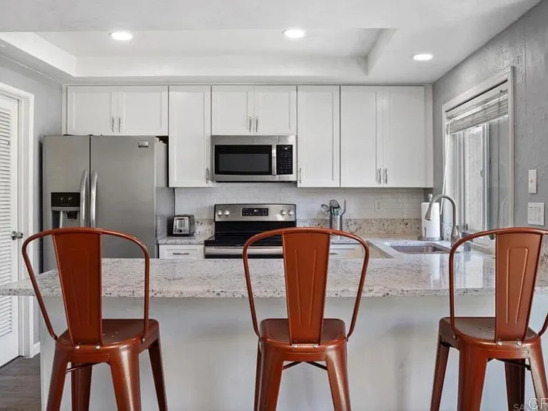 4166 Balboa Way — Photo 4