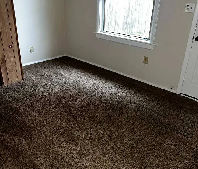 2700 Parkwood Ave #2 — Photo 1