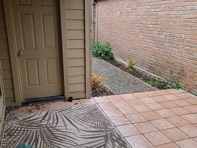 Entry Patio
