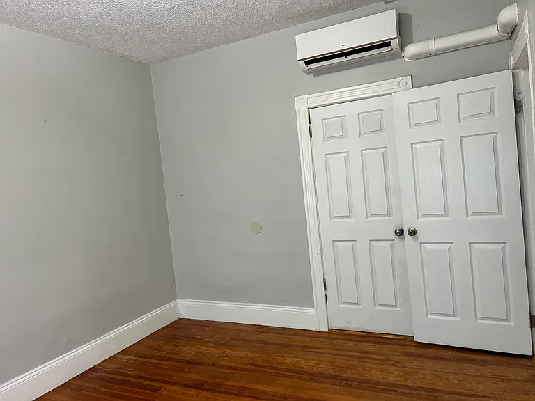 56 Tell St #2R — Photo 5