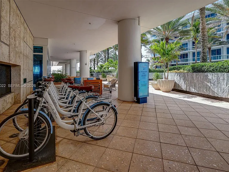 6799 Collins Ave #209 — Photo 37