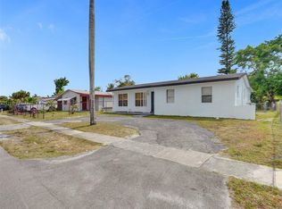 650 SW 28th Ter, Fort Lauderdale, FL 33312