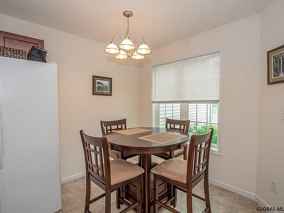 4th image of 6B Breezy Pointe Dr