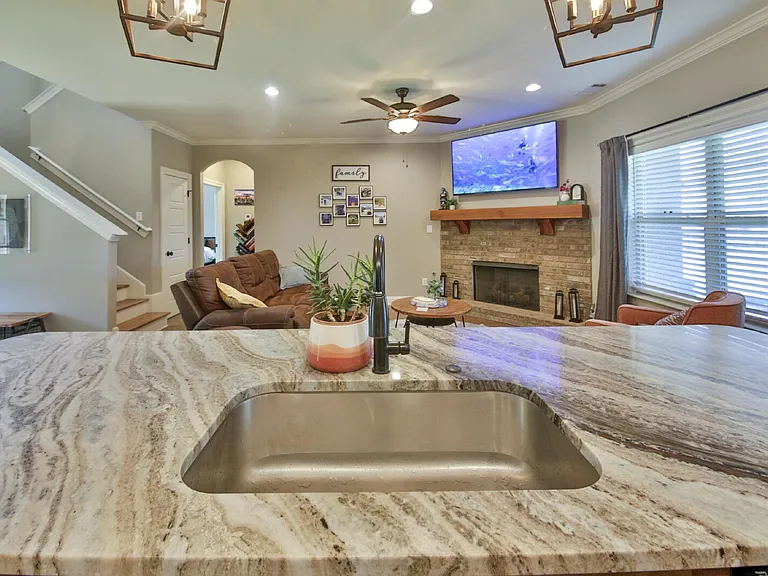 402 S Chinkapin Dr — Photo 10