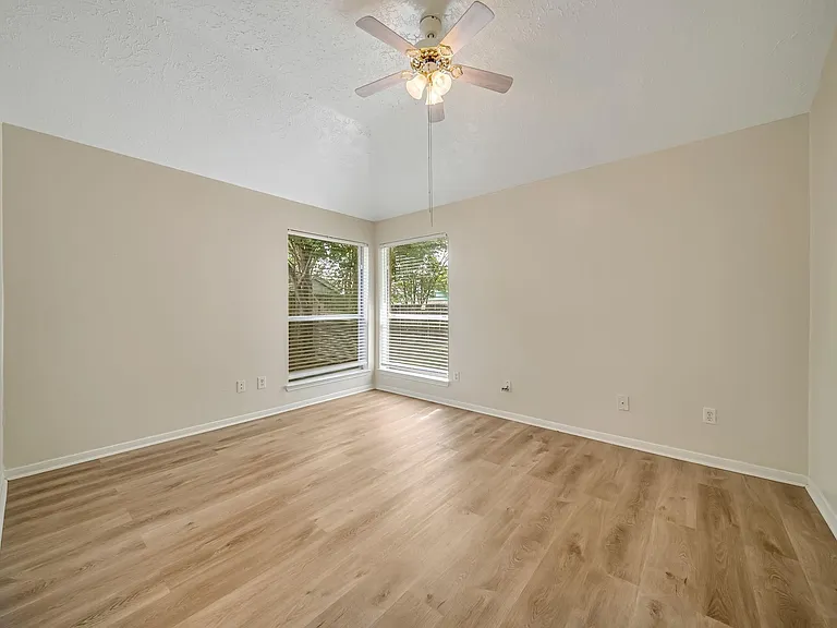 16906 Canary St — Photo 18