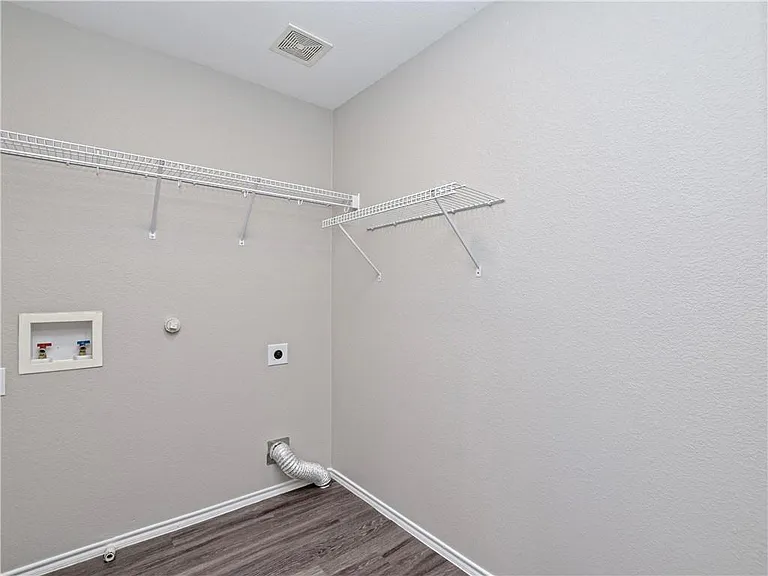 1172 Shadow Creek Blvd — Photo 21