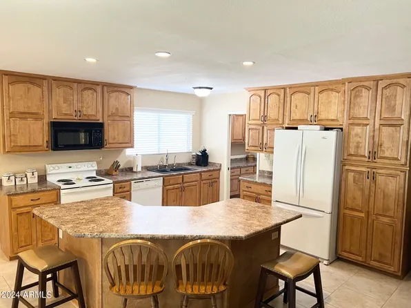 8312 E FAY Avenue, Mesa, AZ 85208