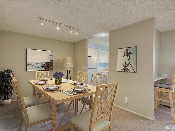4th image of 12024 96th Ave NE APT 420