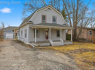 36186 Marilac St, Harrison Township, MI