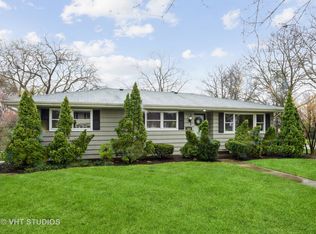 1031 Kehoe Dr, St Charles, IL