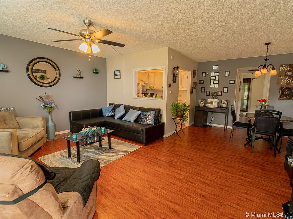 1st image of 58 Islewood Ct #58-C