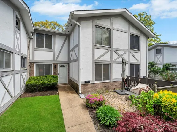 442 Birchwood Road #442, Medford, NY 11763