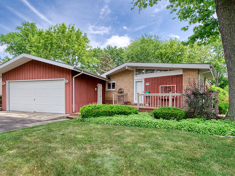 1st image of 503 Briarhill Ln