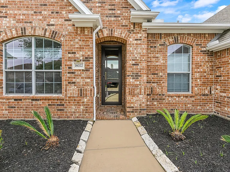 18022 Dunoon Bay Point Ct — Photo 9