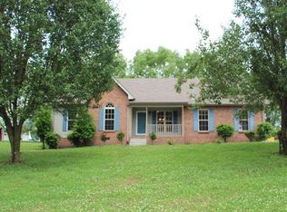 3023 McQuiston Dr, Greenbrier, TN 37073