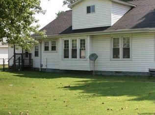 2708 Sibley Ave, Terre Haute, IN 47803