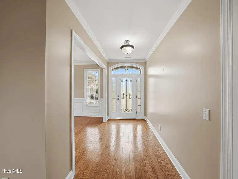 1211 Palatka Pl SE — Photo 4