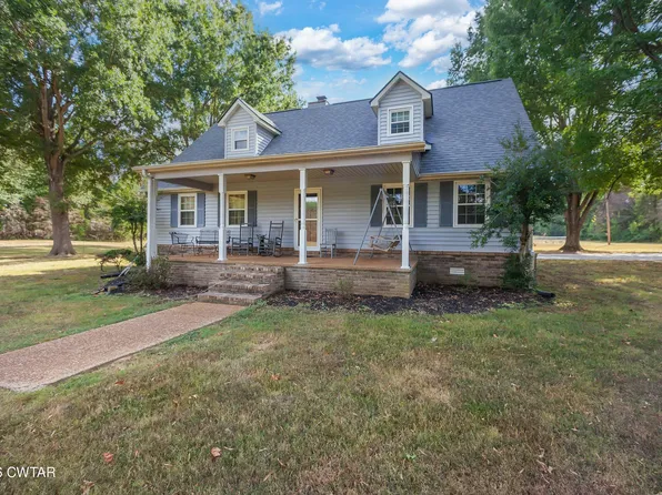 240 Fitzgerald Rd, Jackson, TN 38301