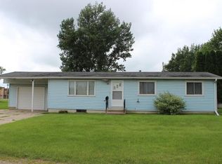 808 N Federal St, Hampton, IA 50441