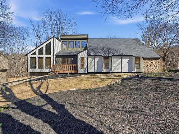 2nd image of 3555 Schilling Rdg