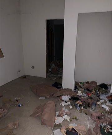 4th image of 4209-11 N Robertson St