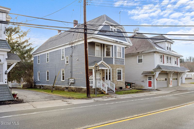 2nd image of 1789 Main Street