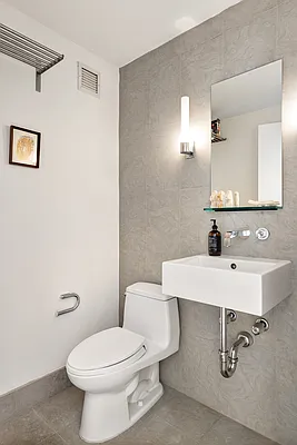 Sold by Compass | media 7