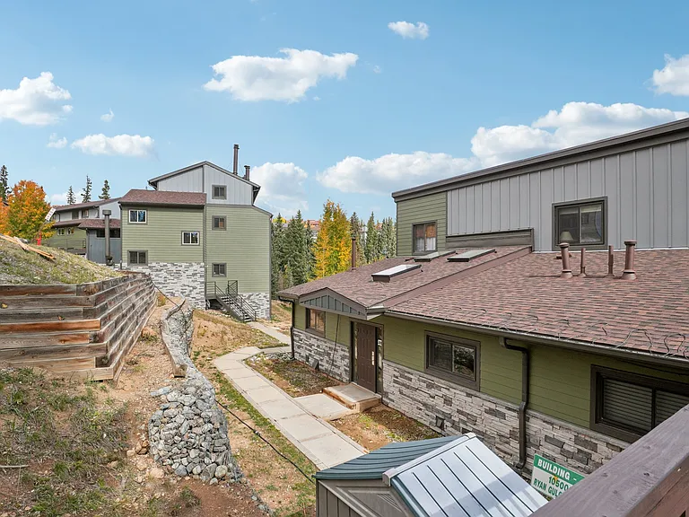 10500 Ryan Gulch Rd #105-J — Photo 6