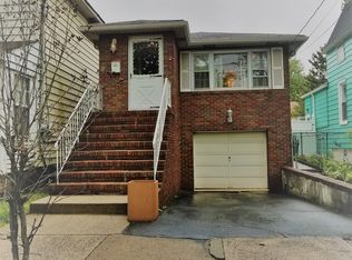 91 Ivy St, Kearny, NJ 07032