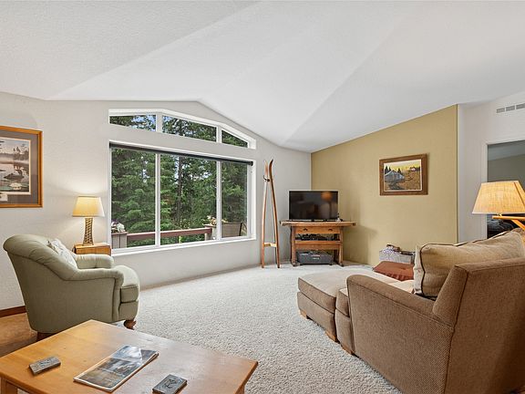 5th image of 883 Lupfer Rd