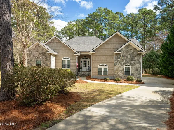 205 E Loon Court, Hampstead, NC 28443