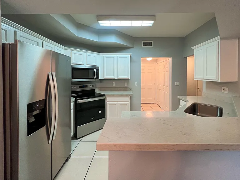 5048 NW 1st Pl — Photo 9