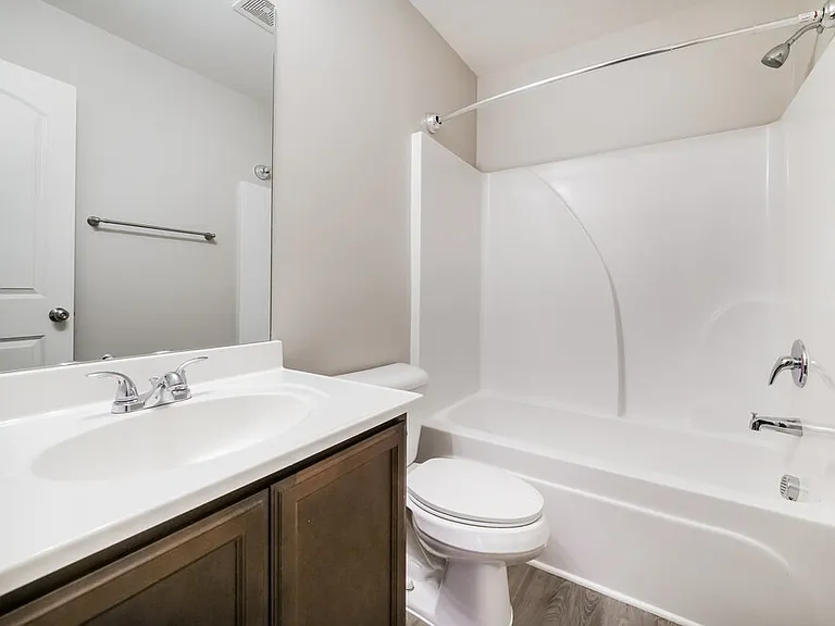 42 Everett Cir — Photo 15