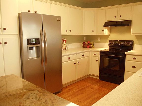 Kitchen w generous counters
