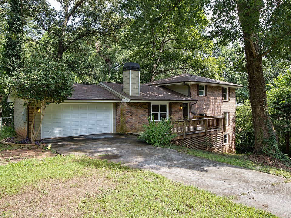 1st image of 3745 Hickory Pl SE #0