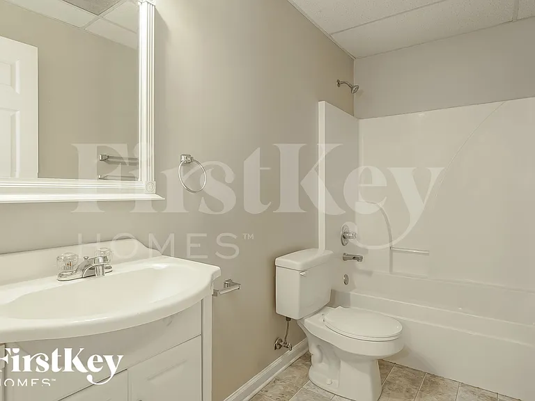 5612 Elliott Cir — Photo 12