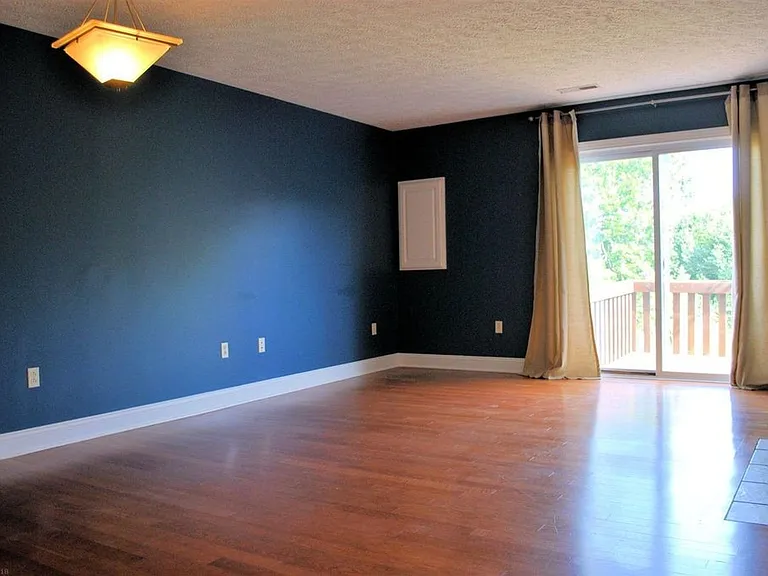 415 Oak Tree Blvd — Photo 11