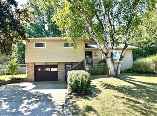 4921 Westhill Dr, Lansing, MI 48917