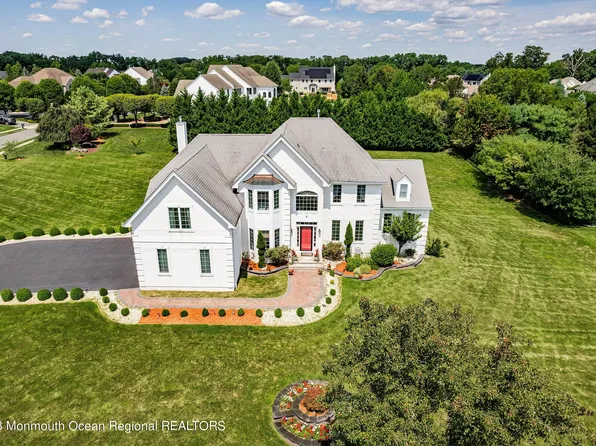 2 Coleridge Drive, Marlboro, NJ 07746